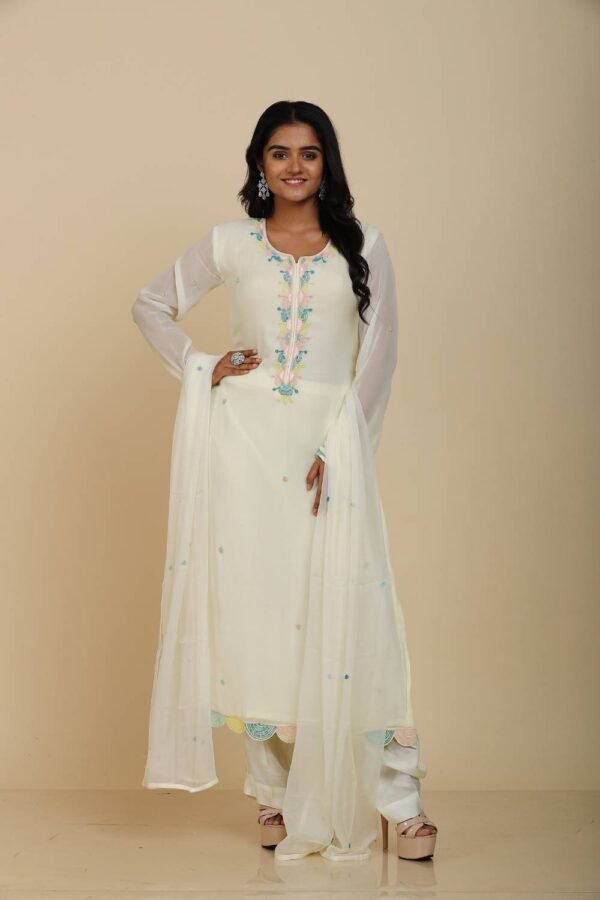 Elegant Off-White Georgette Kurta Set with Chid Work
